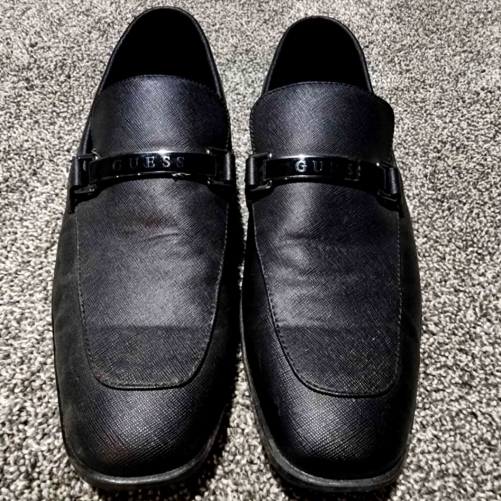 GUESS Men's Elegant Black Slip-On Loafers